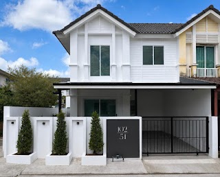 Newly Renovated Corner Townhome for Sale – Pruksa Ville Ratsada view 1