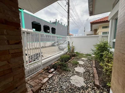 Single-Storey Semi-Detached House for Rent | Phuket Villa Chaofa 2 view 7