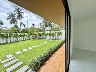 Corner Unit with Massive Land | Promphan Village, Pa Khlok view 13