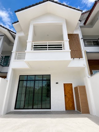 Two-Storey Townhouse for Sale – Chalong, Phuket view 1