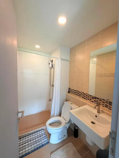 Condo for Rent – DCondo Creek building B 4th floor view 6