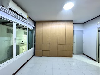 Semi Detached House view 17
