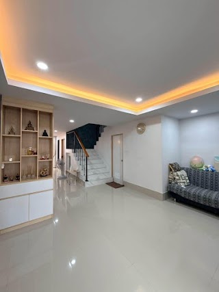 Well-Maintained 2-Storey House – Soi Kaonah (Wichit) view 2