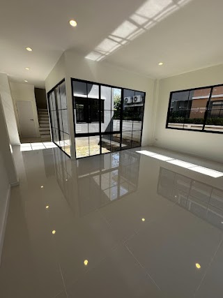 Crown Estate Dulwich Road | Koh Kaew view 3