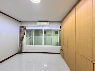Semi Detached House view 16