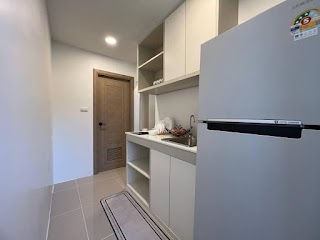 Royal Place Condominium – Condo for Sale view 4