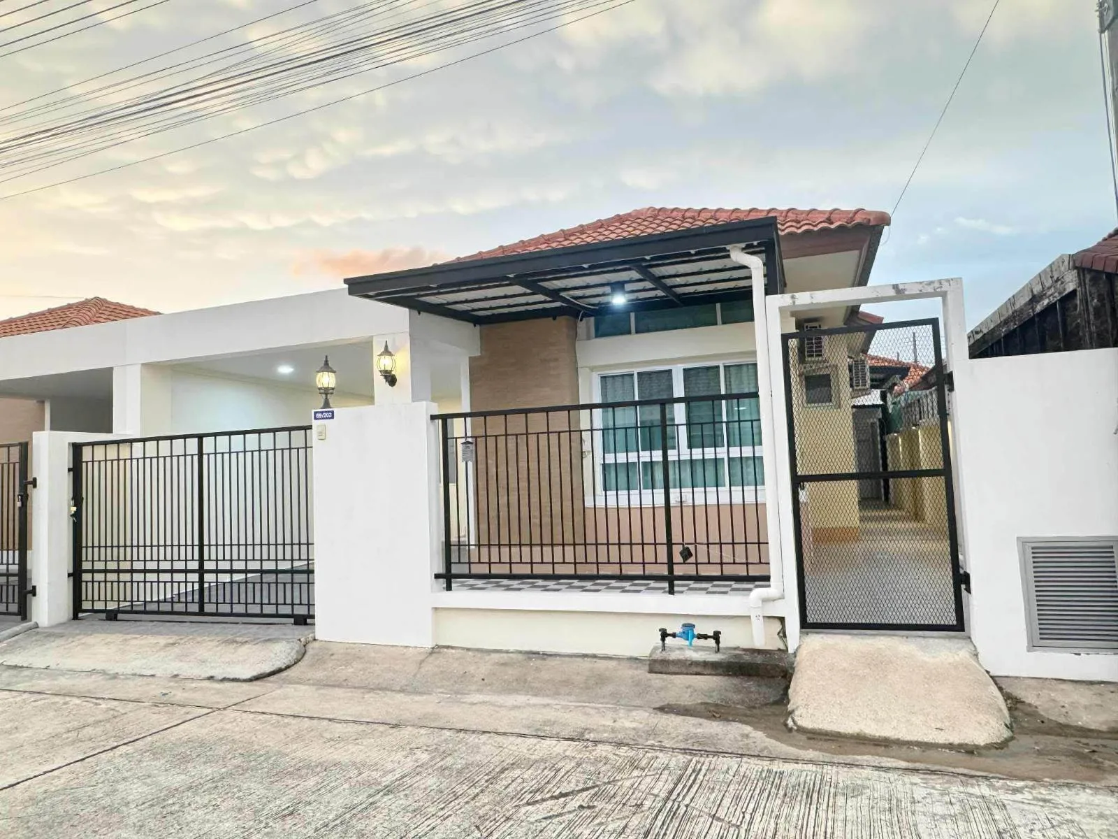 House for Rent in a Convenient Phuket Location – Near King Power & Dibuk Hospital