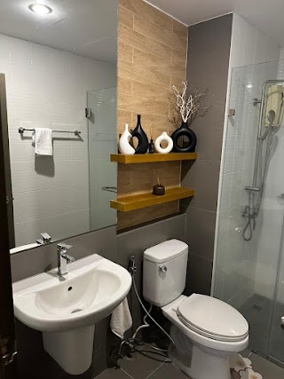 Hill Myna Condominium 5th floor view 14