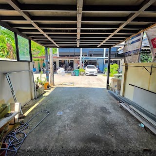 Single-and-a-Half Story Townhouse for Sale view 4