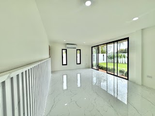 Corner Unit with Massive Land | Promphan Village, Pa Khlok view 9