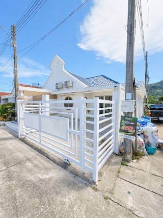 House for Sale – Rock Garden view 2