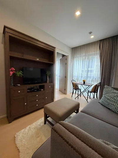 Fully furnished condo – Dlux Condo view 1