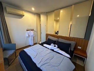 Hill Myna Condominium 5th floor view 11