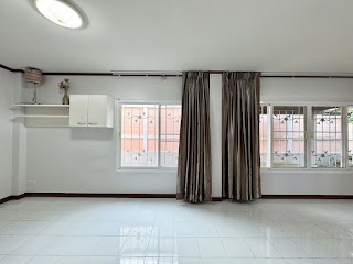 Semi Detached House view 19