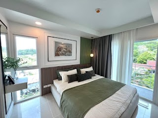 Royal Place Condominium – Condo for Sale view 6