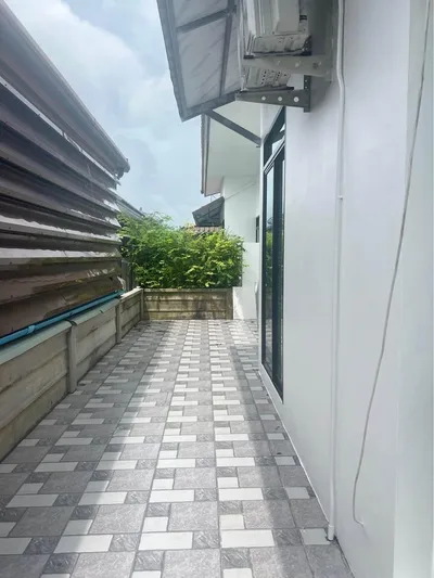 Newly Renovated House for Rent – Srisuchart 5 Village view 6