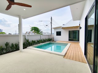Corner-Unit Pool Villa for Sale | Promphan Village, Pa Khlok view 18