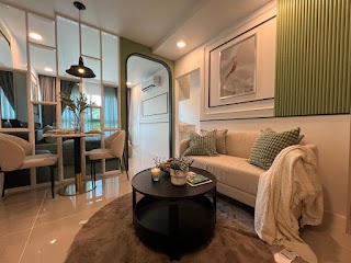 Royal Place Condominium – Condo for Sale view 14