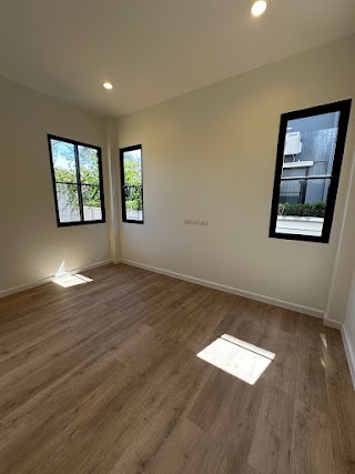 Crown Estate Dulwich Road | Koh Kaew view 5