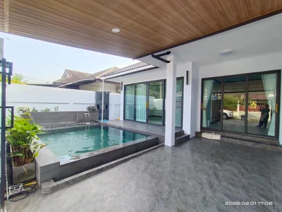 Private Saltwater Pool House for Rent in Chalong – Jacuzzi & Private Parking view 3
