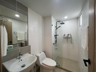 Royal Place Condominium – Condo for Sale view 12