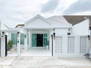 Modern House for Sale / Rent – Wichit, Phuket view 1