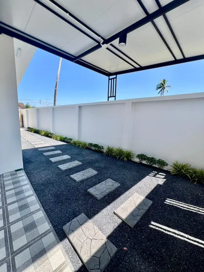 Newly Renovated Corner House for Sale – Issara Village Bangjo view 4