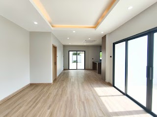 Corner-Unit Pool Villa for Sale | Promphan Village, Pa Khlok view 11