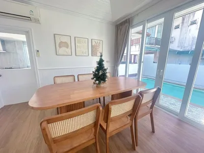 Detached House for Rent at Property Details view 3