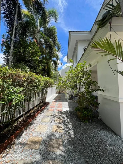 Luxury House for Rent – Nantawan 2 Land & Houses Park, Chalong view 3