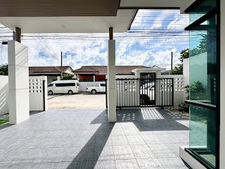 Newly Renovated Twin House for Sale Srisuchart 5 view 13