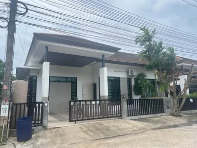 Newly Renovated House for Rent – Srisuchart 5 Village view 1