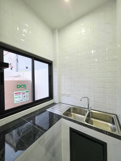 Brand-New Townhome for Sale – Be Great Prime view 8