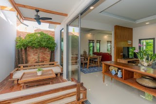Luxury 6-Bedroom Pool Villa – Near Bangtao Beach view 7