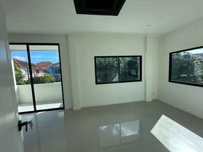 Two-Storey Semi-Detached House for Sale – Dusitburi Village view 12