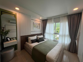 Royal Place Condominium – Condo for Sale view 18