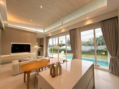 Rawai Modern Luxury Pool Villa (Saiyuan) view 10
