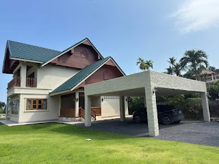 Newly Renovated Private Resort-Style Villa for Sale | Chalong, Phuket view 5