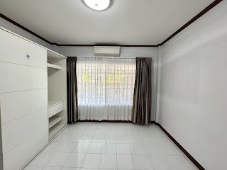 Semi Detached House view 12