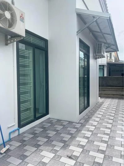 Newly Renovated House for Rent – Srisuchart 5 Village view 10