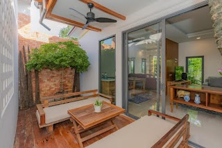 Luxury 6-Bedroom Pool Villa – Near Bangtao Beach view 4