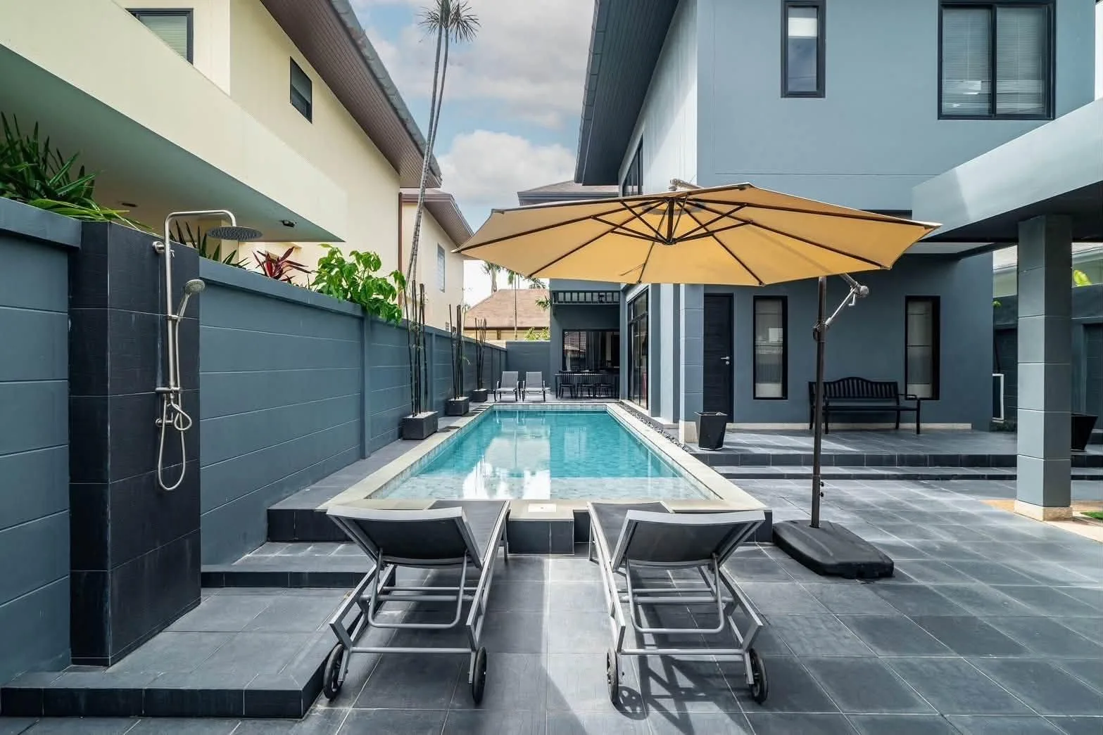 Spacious 3-Bedroom Pool Villa for Rent – Rawai, Phuket